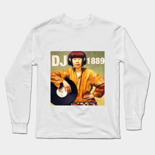 A japanese DJ in Paris Long Sleeve T-Shirt